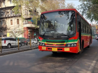 BEST: ‘बेस्ट’कडून ५०० मिडी बसची खरेदी, समितीची मंजुरी; सरकारकडे प्रस्ताव - Marathi News | BEST: Purchase of 500 midi buses from ‘BEST’, committee approves; Proposal to the government | Latest mumbai News at Lokmat.com