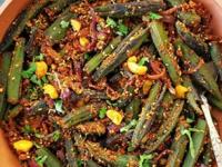 भेंडीच्या भाजीच्या ५ रेसिपी, डब्याला रोज भेंडी खाल्ली तरी आवडेल इतकी छान चव - Marathi News | Bhindi masala recipes, 5 delicious Okra recipes anyone can make, easy cooking tips | Latest sakhi Photos at Lokmat.com