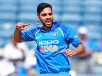 भुवनेश्वर कुमार - Marathi News | bhuvneshwar kumar | Latest cricket Photos at Lokmat.com
