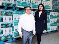 Bisleri ची गोष्ट पुन्हा बिघडली? अचानक मोठा निर्णय, मुलगी जयंती ऐवजी आता यांच्याकडे कंपनीची जबाबदारी - Marathi News | Bisleri story gone bad again A sudden big decision instead of daughter Jayanti chauhan ramesh chauhan the command of the company is now with angelo george | Latest business Photos at Lokmat.com