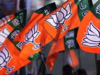 उल्हासनगरमध्ये भाजपला मोठे खिंडार! उद्धवसेनेच्या नेत्याच्या प्रवेशावरून अंतर्गत वाद चव्हाट्यावर - Marathi News | Infighting Exposed in Ulhasnagar BJP: Half of Core Committee Quits, Alleging Lack of Consultation over Bains' Entry | Latest maharashtra News at Lokmat.com उल्हासनगरमध्ये भाजपला मोठे खिंडार! उद्धवसेनेच्या नेत्याच्या प्रवेशावरून अंतर्गत वाद चव्हाट्यावर - Marathi News | Infighting Exposed in Ulhasnagar BJP: Half of Core Committee Quits, Alleging Lack of Consultation over Bains' Entry | Latest maharashtra News at Lokmat.com