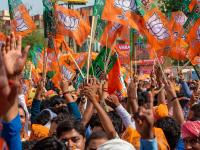 पश्चिममध्ये तीन प्रभागांत भाजप विरुद्ध भाजप! शिंदेसेना- राष्ट्रवादी एकत्र, महाविकास आघाडीचा प्रभाव - Marathi News | Nashik Municipal Corporation Election BJP vs BJP in three wards in the West! Shinde Sena-Nationalist united, Mahavikas Aghadi influence | Latest nashik News at Lokmat.com