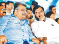 अंबरनाथमध्ये आता शिंदेसेनेने भाजपपुढे ठेवला युतीचा प्रस्ताव, राजकीय खेळीची भाजपकडून चाचपणी - Marathi News | Shinde Sena now proposes alliance with BJP in Ambernath | Latest thane News at Lokmat.com अंबरनाथमध्ये आता शिंदेसेनेने भाजपपुढे ठेवला युतीचा प्रस्ताव, राजकीय खेळीची भाजपकडून चाचपणी - Marathi News | Shinde Sena now proposes alliance with BJP in Ambernath | Latest thane News at Lokmat.com