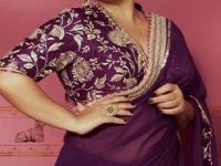 छातीचा आकार बेढब दिसतो? ‘या’ नेक पॅटर्नचे ब्लाऊज घाला-दिसाल स्लिम आणि आकर्षक... - Marathi News | Blouse Neckline For Heavy Bust best blouse neckline for heavy bust blouse designs to hide heavy bust blouse neck patterns for heavy chest blouse designs to balance heavy bust look | Latest sakhi Photos at Lokmat.com