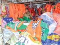 निवडणुका जाहीर होताच तापले युती अन् आघाडीचे राजकारण; महाराष्ट्रात काही ठिकाणी गणित बिघडणार - Marathi News | As soon as the elections were announced, alliance and front politics heated up; The math will be messed up in some places in Maharashtra | Latest maharashtra News at Lokmat.com