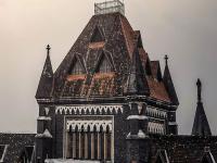 बांधकाम मजुरांना किमान मास्क तरी द्या! तुम्हाला गरिबांची काळजी नाही; हायकोर्टाचे फटकारे    - Marathi News | You don't care about the poor; High Court reprimands | Latest mumbai News at Lokmat.com