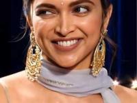 सावळ्या मुलींना खुलून दिसतात ९ रंग, सुंदर कातील दीपिका पादुकोणसारखा लूक! - Marathi News | Best colors for dusky skin tone women Fashion tips for dark complexion Deepika Padukone inspired dusky skin fashion Clothing colors for olive skin tone | Latest sakhi Photos at Lokmat.com