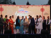 बडोद्यात 91 व्या साहित्य संमेलनाचे उदघाटन - Marathi News | Inauguration of the 91st Literature Conferences in Baroda | Latest maharashtra Photos at Lokmat.com