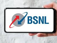 जबरदस्त प्लॅन! दिवसाला ५ रुपयांत वर्षभर चालेल सिम, ६०० जीबी डेटा, मोफत कॉल अन् SMS मिळणार - Marathi News | Great plan! Get a SIM valid for a year for just Rs 5 a day, 600 GB data, free calls and SMS | Latest tech Photos at Lokmat.com