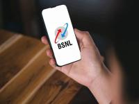 BSNL ग्राहकांसोबत मोठा गेम खेळली; रिचार्ज वाढविले नाही, हळूच प्लॅनची व्हॅलिडिटी कमी केली - Marathi News | BSNL 107 recharge plan validity 2026: BSNL played a big game with customers; did not increase recharge, slowly reduced plan validity | Latest tech News at Lokmat.com