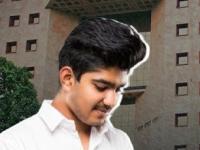 ख्रिसमस धमाका! अवघ्या १ रुपयात महिनाभर 'अनलिमिटेड' कॉलिंग आणि डेटा; BSNL ची खास ऑफर - Marathi News | BSNL Christmas Bonanza Offer Get Unlimited Calling and 2GB Daily Data for Just ₹1 | Latest business News at Lokmat.com