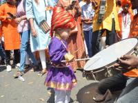 बाल शिवाजी, दांडपट्टा प्रात्यक्षिके अन् हत्तीवर विराजमान शिवछत्रपती राजे, स्वराज्य रथ सोहळ्याची आकर्षक छायाचित्रे - Marathi News | Child Shivaji Dandapatta Demonstration and Shiva Chhatrapati Raje on Elephant Fascinating Pictures of Swarajya Rath Ceremony | Latest pune Photos at Lokmat.com