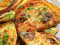 कोबीचे ७ पदार्थ करा झटपट, स्ट्रीटस्टाईल आणि सात्विक दोन्ही पद्धतीच्या पाहा रेसिपी - Marathi News | 7 quick cabbage recipes, easy to make and yummy, healthy food options for tiffin as well | Latest sakhi Photos at Lokmat.com