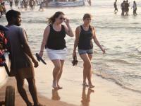 नववर्षाच्या स्वागतासाठी गोव्यात पर्यटकांची तोबा गर्दी - Marathi News | Goa's tourism crowd to welcome the new year | Latest goa Photos at Lokmat.com