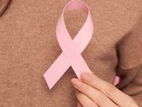 World Cancer Day: महिलांना ४ प्रकारच्या कॅन्सरचा सगळ्यात जास्त धोका, 'ही' दुखणी अंगावर काढणं जिवावर बेतेल - Marathi News | 5 Most Common Types Of Cancer That Affect Women, most common cancer in women | Latest sakhi Photos at Lokmat.com