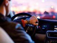 जाणून घ्या कारचे सेफ्टी फीचर्स कसे करतात काम? - Marathi News | Safety features in car and how it works | Latest auto Photos at Lokmat.com
