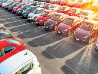 Safety Tricks For Cars : उन्हाळ्यात 'अशी' घ्या आपल्या कारची काळजी; फॉलो करा 'या' टिप्स - Marathi News | Safety Tricks For Cars Take care of your car in summer Follow these simple tips | Latest auto Photos at Lokmat.com