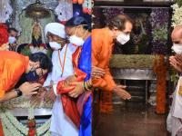 Ashadhi Ekadashi : आदित्य ठाकरेंचा वाकून नमस्कार, उद्धव ठाकरेंच्या 'त्या' फोटोची आठवण - Marathi News | Ashadhi Ekadashi : Aditya Thackeray bows and salutes in pandharpur, Uddhav Thackeray remembers that photo | Latest mumbai Photos at Lokmat.com