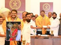 Abhijit Katke: गदाधारी 'हिंद केसरी'चा मुख्यमंत्र्यांकडून सन्मान, एवढ्या लाखांचं मिळालं बक्षीस - Marathi News | Abhijit Katke: Mace wielder Hind Kesari honored by the Chief Minister, a reward of so many lakhs | Latest mumbai Photos at Lokmat.com