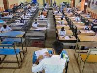 वर्षातून दोनदा होणार दहावीची परीक्षा? CBSE नवा नियम लागू करण्याची शक्यता - Marathi News | CBSE has decided that from 2026 board exams for class 10th will be conducted twice a year | Latest national Photos at Lokmat.com