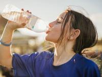 आता बाटलीबंद पाण्याची चव बदलणार! 1 जानेवारीपासून लागू होणार नवा नियम - Marathi News | New rules for bottled water effect from January 1 2021 | Latest business Photos at Lokmat.com