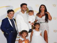 चला लग्नाच्या पार्टीला... - Marathi News | Let's go to the wedding party ... | Latest football Photos at Lokmat.com