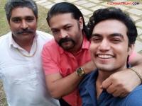 "२० वर्षांची मुलगी अचानक मेकअप रुममध्ये आली अन्..."; 'ठरलं तर मग' फेम अभिनेत्याने सांगितला 'त्या' चाहतीचा किस्सा - Marathi News | television actor tharla tar mag serial fame chaitanya sardeshpande share incident of famale fan | Latest filmy News at Lokmat.com