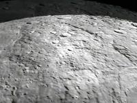 Chandrayaan-3 : विक्रम लँडरने पाठवला चंद्राचा नवा फोटो; कोपऱ्यातून पृथ्वीही दिसली - Marathi News | chandrayaan 3 vikram lander imager li camera 1 took photos of moon and earth after separation from propulsion module | Latest national Photos at Lokmat.com