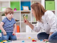 Children's Day : बालपणी तुम्हीदेखील ऐकल्या असतील 'या' धमक्या! - Marathi News | Children's Day: You 've even heard of these' threats' as a child! | Latest relationship Photos at Lokmat.com