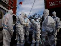 Coronavirus in China : चीनमध्ये कोरोनाचा वेग वाढला, मृतदेहांसाठी जागाच मिळेना; अंत्यसंस्कारासाठी २४ तास वेटिंग - Marathi News | China corona virus patients increased No place for dead bodies 24 hours waiting for cremation | Latest international Photos at Lokmat.com