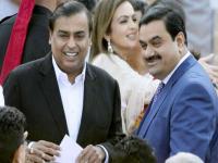 Ambani VS Adani: मुकेश अंबानींचा 'ताज' धोक्यात, गौतम अदानी लवकरच होऊ शकतात भारताचे नवे 'सरताज' - Marathi News | Ambani VS Adani How much return is given by gautam adani company group shares here is list of 6 company | Latest business Photos at Lokmat.com