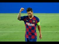 बाबो; लिओनेल मेस्सीला इंग्लंडच्या टॉप क्लबकडून 6,070 कोटींची तगडी ऑफर! - Marathi News | Lionel Messi 'agrees €700m wage deal' with Manchester City on 5-year contract: Report | Latest football Photos at Lokmat.com