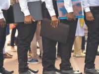 देशातील बेरोजगारीच्या टक्केवारीत वाढ, ग्रामीण भागात उच्चांक - Marathi News | India's unemployment rate rises to 7.78%, highest in 4 months: CMIE MMG | Latest business Photos at Lokmat.com