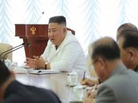 Coronavirus: पहिला कोरोना संशयित आढळल्यानं उत्तर कोरियात आणीबाणीची घोषणा - Marathi News | Coronavirus: Emergency declared in North Korea after first corona suspect found | Latest international Photos at Lokmat.com