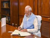 लवकरच होणार मोदी मंत्रिमंडळाचा विस्तार; महाराष्ट्राच्या वाट्याला मिळणार आणखी एक मंत्रिपद? - Marathi News | Modi cabinet to be expanded soon; Will Maharashtra get another ministerial post? | Latest politics Photos at Lokmat.com