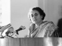 ऐतिहासिक राजकीय दिवस; जेव्हा इंदिरा गांधी यांची काँग्रेसमधून हकालपट्टी केली, तेव्हा... - Marathi News | Historic political day; When Indira Gandhi was expelled from the Congress | Latest politics Photos at Lokmat.com