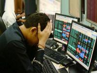 Share Market: करोडपती होण्याच्या नादात लोकांनी खरेदी केले 'हे' शेअर्स, आता गुंतवणूकदारांना करतायत 'कंगाल' - Marathi News | People bought these shares in the hope of becoming millionaires, now investors are being made poor investors lost money in paytm dhani services irctc stock | Latest business Photos at Lokmat.com