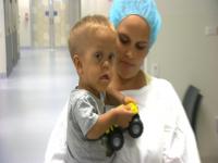 'या' ९ वर्षाच्या मुलाला का करायची आहे आत्महत्या?; कारण ऐकून तुम्हालाही धक्का बसेल! - Marathi News | Why does this 9-year-old boy want to commit suicide ?; listening reason will shock you too! | Latest social-viral Photos at Lokmat.com