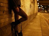 धक्कादायक! कैद्यानं थेट कारागृहातच बोलावली कॉल गर्ल; फोटो समोर आला अन्... - Marathi News | Prisoner calls call girl into jail cell | Latest international Photos at Lokmat.com