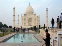 Taj Mahal Controversy: ताजमहालमधील 22 खोल्यांसंदर्भात वाद सुरू असतानाच ASI नं जारी केले PHOTO; समोर आलं असं वास्तव - Marathi News | Taj Mahal Controversy Archaeological survey of india releases some photos of Underground room of Tajmahal | Latest national Photos at Lokmat.com