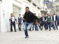 हॉलिवूडचे स्टंटमॅन बॉलिवूडमध्ये पॉप्युलर - Marathi News | Hollywood's Stuntman Popular in Bollywood | Latest filmy Photos at Lokmat.com