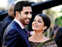 Happy Wedding Anniversary​ : अशी आहे ऐश्वर्या व अभिषेक बच्चनची लव्हस्टोरी... - Marathi News | Happy Wedding Anniversary: ​​Aishwarya and Abhishek Bachchan's Love Story ... | Latest filmy Photos at Lokmat.com