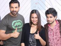 John Abraham, Sonakshi Sinha and Tahir Raj Bhasin during the press conference of film Force 2 - Marathi News | John Abraham, Sonakshi Sinha and Tahir Raj Bhasin during the press conference of Film Force 2 | Latest filmy Photos at Lokmat.com