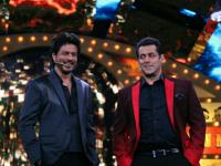Salman Khan and Sharukh Khan at Big Boss sets - Marathi News | Salman Khan and Sharukh Khan at Big Boss sets | Latest filmy Photos at Lokmat.com