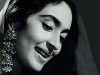 पुण्यतिथी विशेष : नूतनने आईलाच खेचले होते कोर्टात! - Marathi News | Exclusive: Nutan had pulled mother in court! | Latest filmy Photos at Lokmat.com