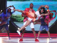 ​‘झलक दिखला जा’मध्ये न्यू ईअर सेलिब्रेशन - Marathi News | New Year Celebration in 'Jhalak Dikhla Jaa' | Latest filmy Photos at Lokmat.com