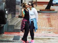 SEE PICS : रिमझिम पावसात करिना कपूरचा पहिला किस ‘अमृता आरोरा के नाम’ - Marathi News | SEE PICS: In the rainy season, Kareena Kapoor's first Kiss, Amrita Arora's name | Latest filmy Photos at Lokmat.com