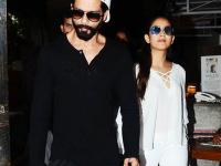 SEE PICS : पत्नी मीरा राजपूतसोबत शाहिद कपूर कुठे जात असावा? - Marathi News | SEE PICS: Where should Shahid Kapoor go along with wife Mira Rajput? | Latest filmy Photos at Lokmat.com