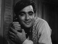 ​जयंती विशेष : नर्गिस समोर आल्यावर एक शब्दही बोलू शकले नव्हते सुनील दत्त! - Marathi News | Jubilee special: Nargis did not even speak a word after Sunil Dutt! | Latest filmy Photos at Lokmat.com