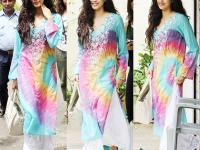 देसी लूकमध्ये जान्हवी कपूर झाली ‘सैराट’, पहा तिच्या अदा! - Marathi News | Zanhavi Kapoor in 'Desi Luk' shows 'Sairat', see her pay! | Latest filmy Photos at Lokmat.com